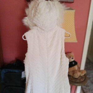 Mark Anthony faux ivory vest